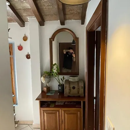 Independent Little Loft In