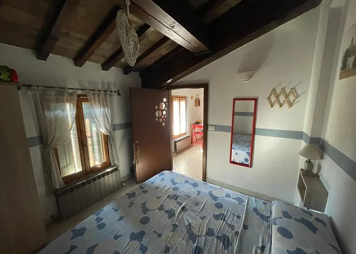 Independent Little Loft In מודנה